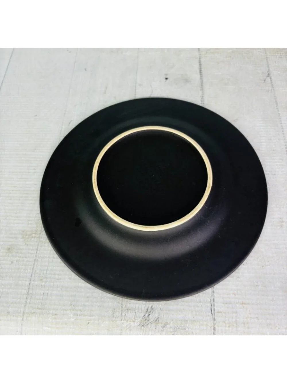 Pfaltzgraff MIDNIGHT SUN  Black Glossy Design Stoneware 8 1/8